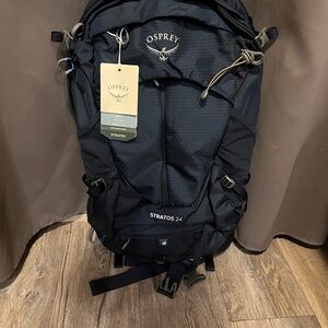Osprey Stratos 24 Men's Backpack - Dark Blue